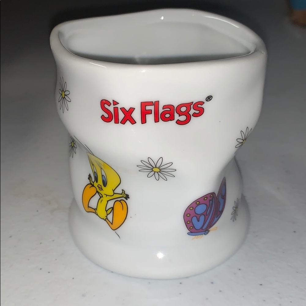 Tweety Bird Small Mug from Six Flags